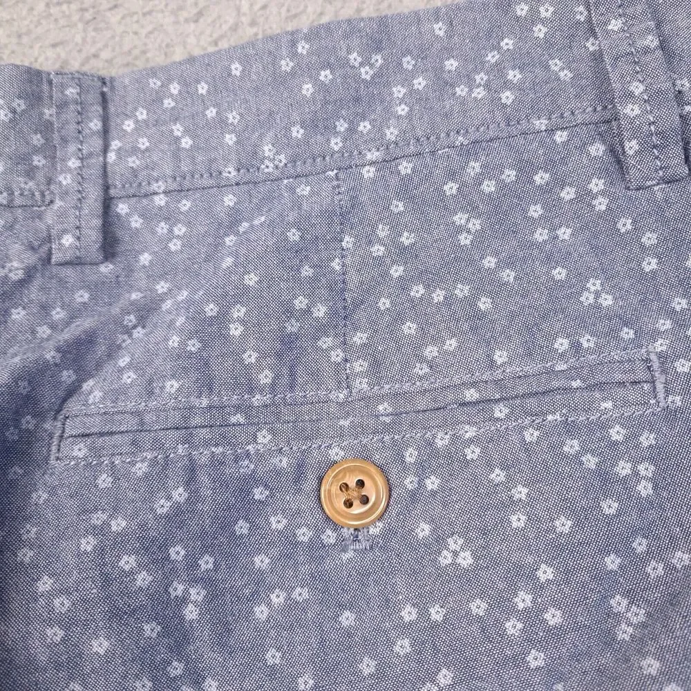 J. Crew Shorts Mens 32 Blue Floral Rivington Chino Preppy Cotton Style‎ E7955